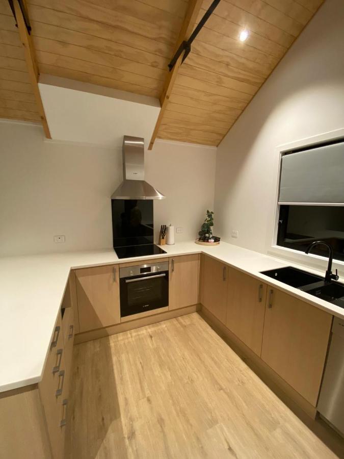 Queenstown Central - Walk To Town - Free Parking - Wifi And Smart Tv - Gym Екстер'єр фото